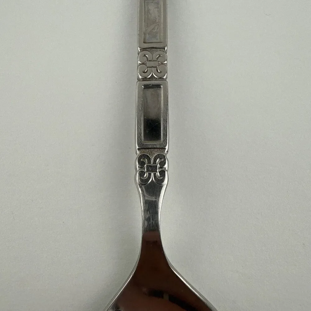 Vtg Lot 4 Madrid No Black Accent Teaspoons Oneida Community Stainless Flatware